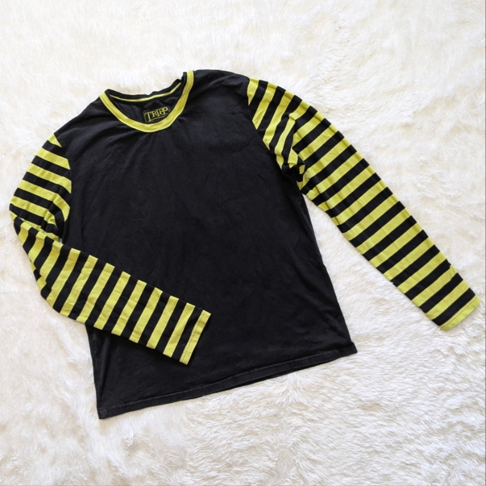 Y2K Vintage Tripp NYC Black & Yellow Striped Long Sleeve Men's Tee Size XL